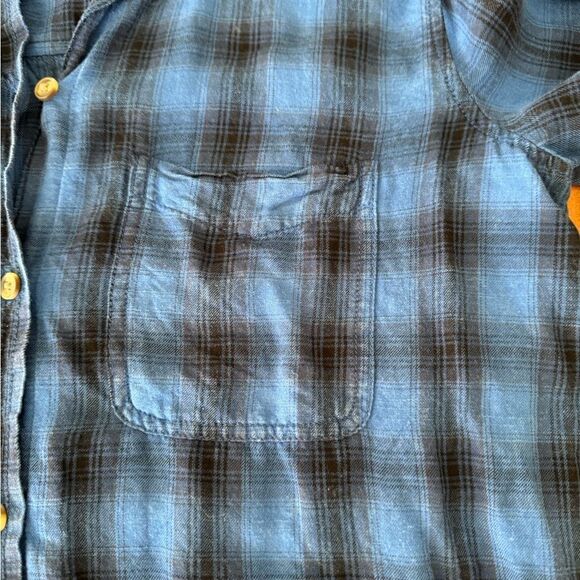 American Eagle boyfriend lightweight flannel button down button sleeve sz M - Picture 14 of 14